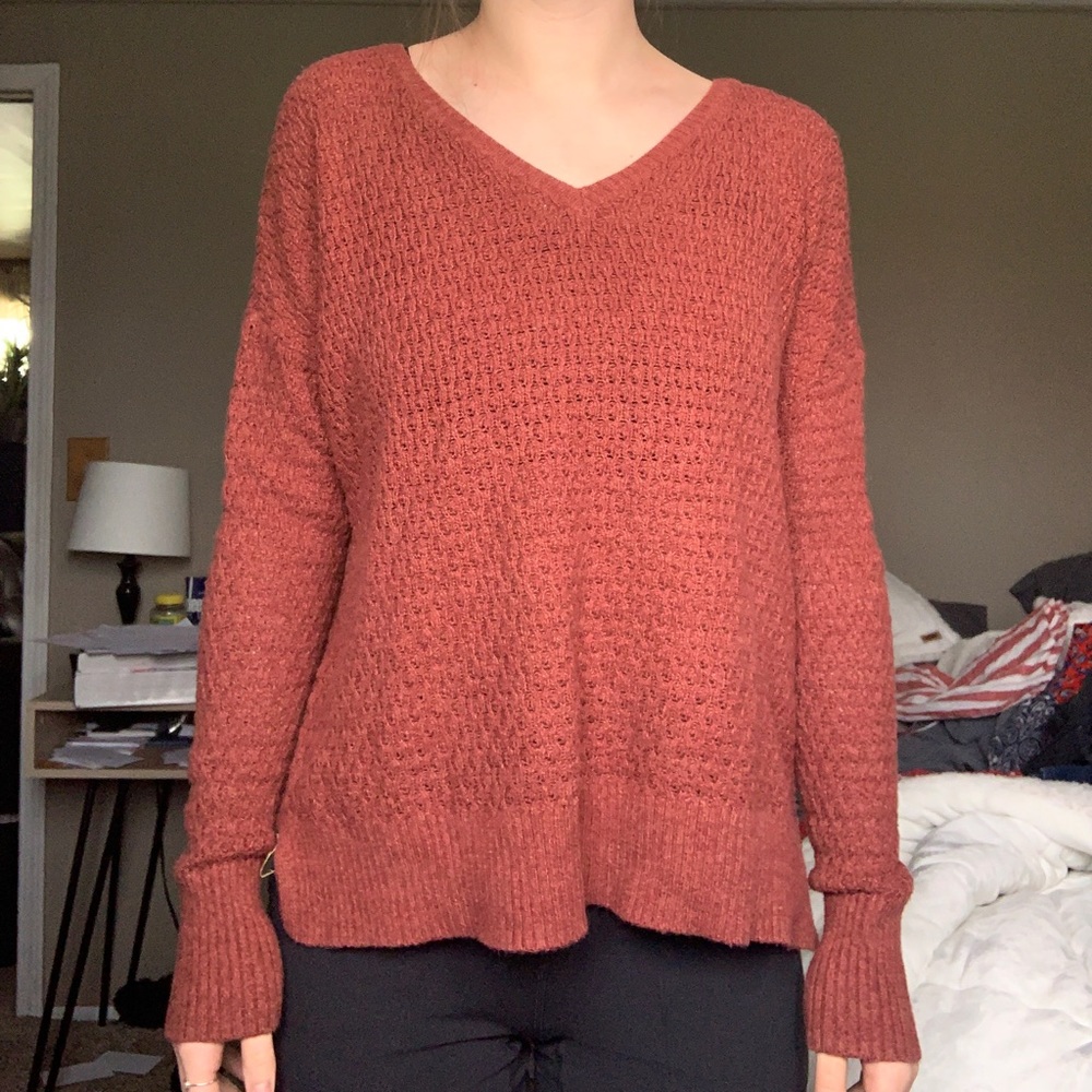 American Eagle sweater